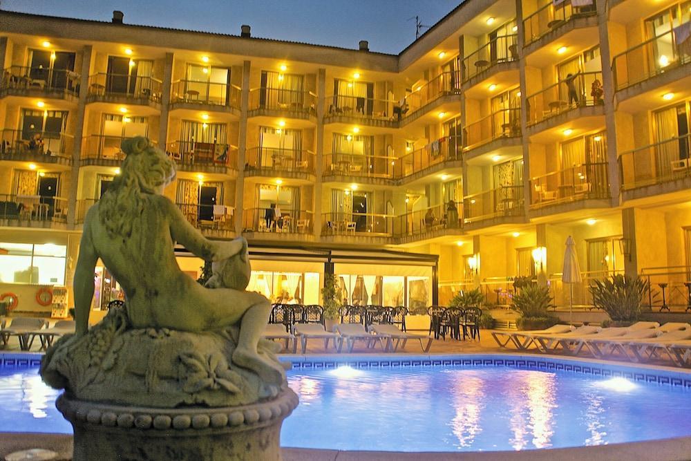 Aparthotel Miami Park Calella Exterior photo