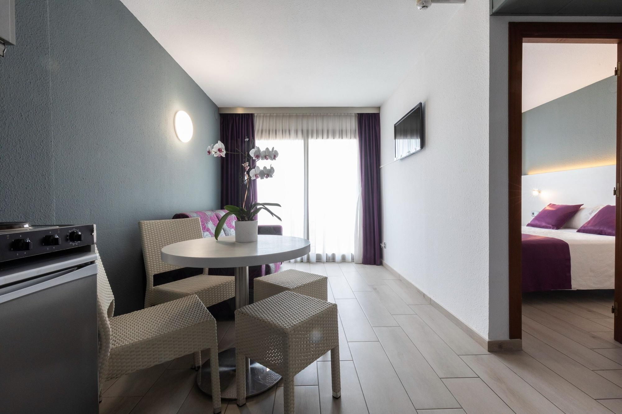 Aparthotel Miami Park Calella Exterior photo